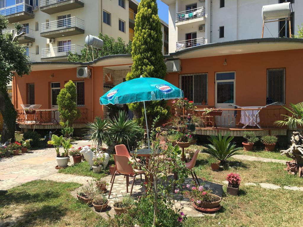 Guroal Holiday House Shëngjin Εξωτερικό φωτογραφία