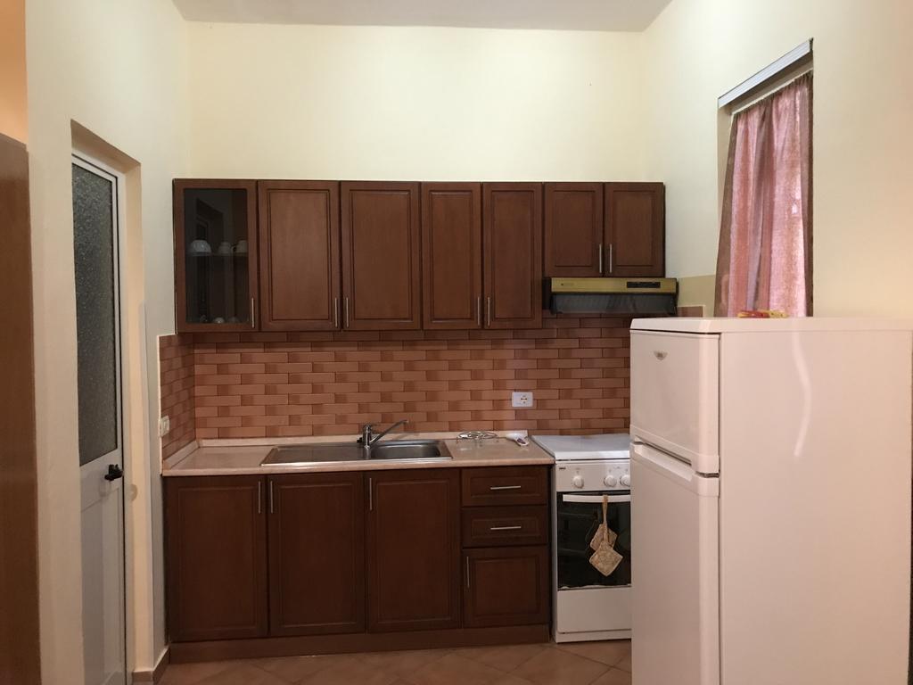 Guroal Holiday House Shëngjin Εξωτερικό φωτογραφία